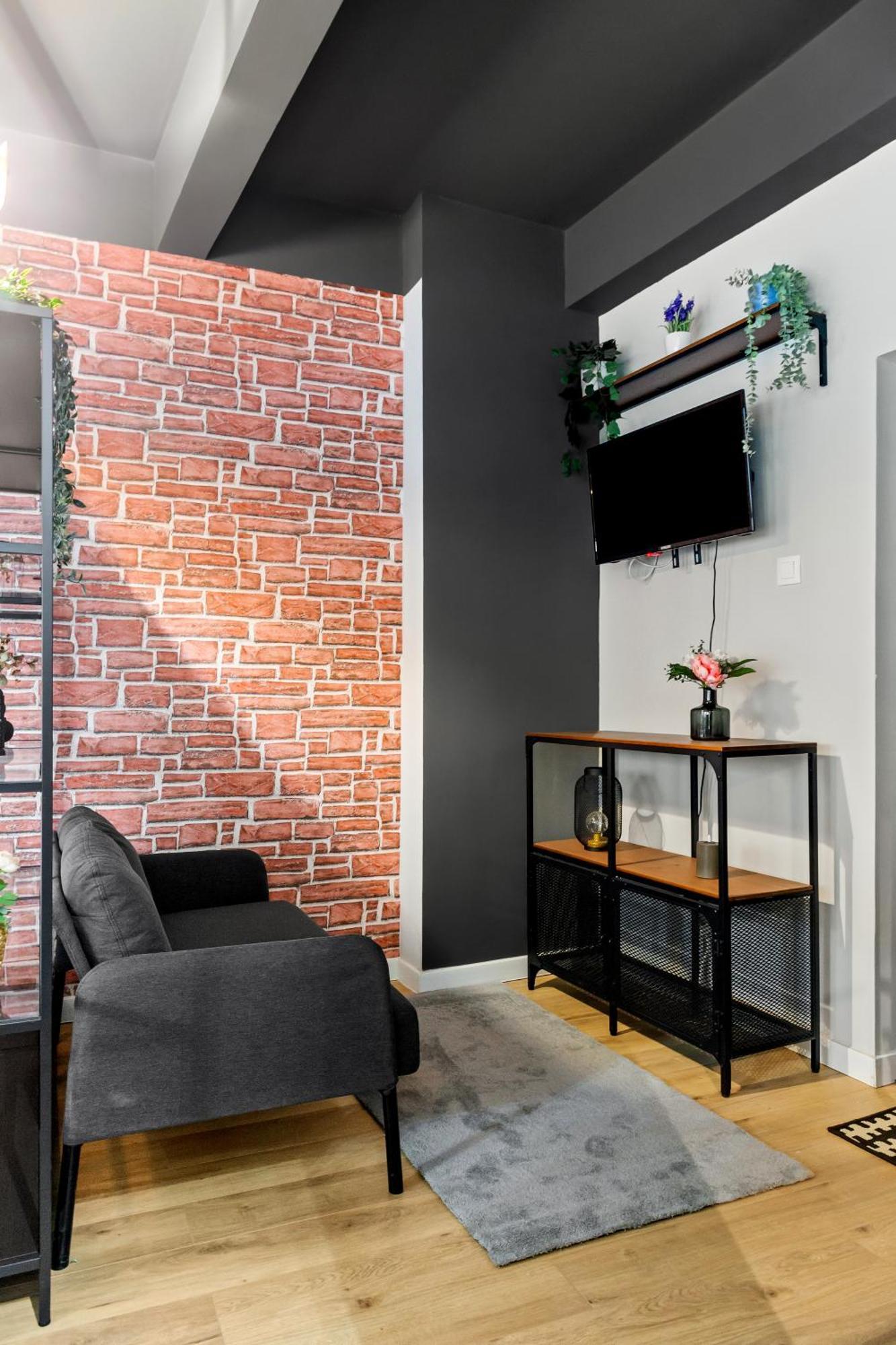 Cute Cozy Nest Old City Apartment บูคาเรสต์ ภายนอก รูปภาพ